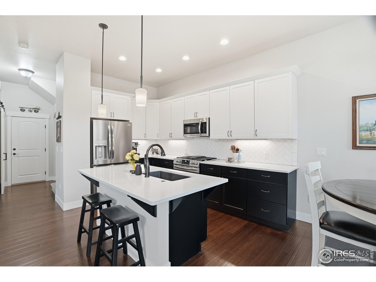 6328 Pumpkin Ridge Dr 1