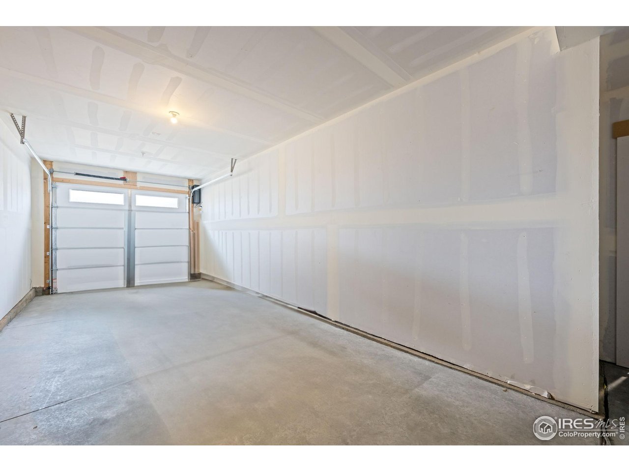 265 High Point Dr F-302