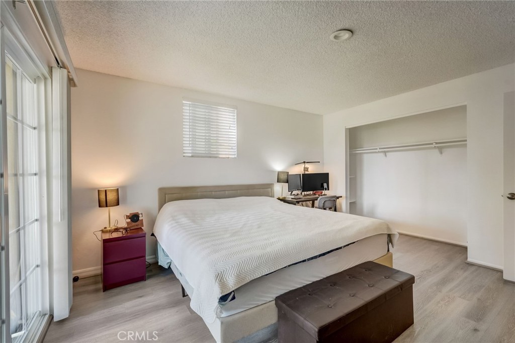 3320 S Kerckhoff Avenue