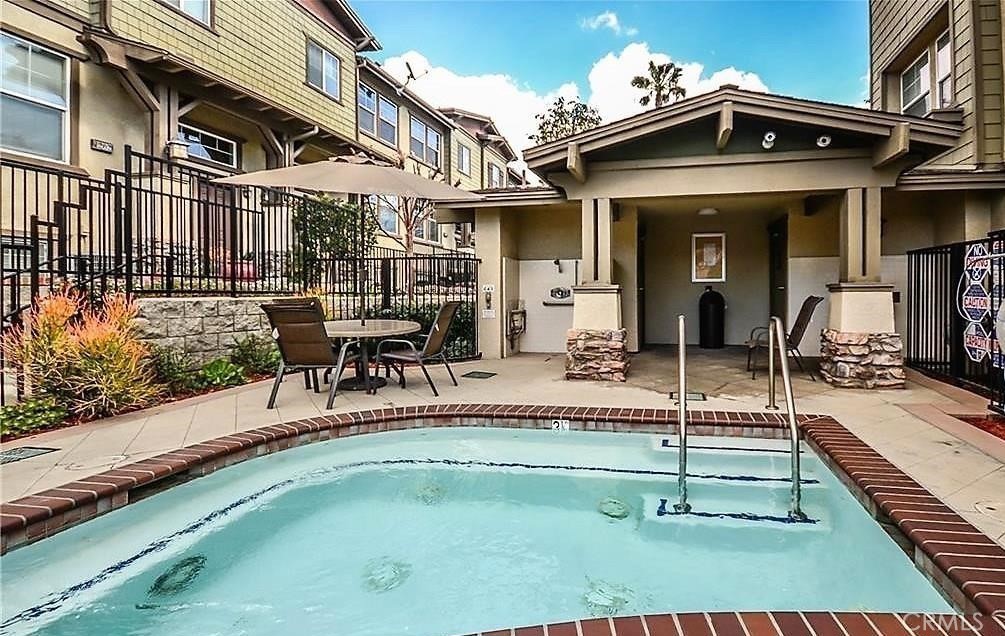 25900 Sandstone Lane 95