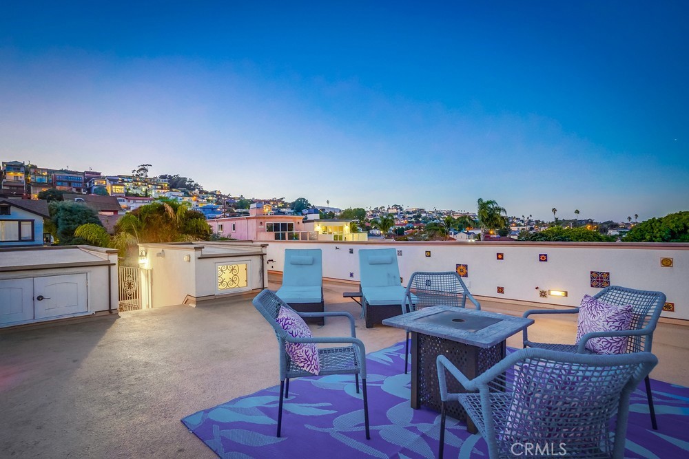 3517 S Pacific Avenue