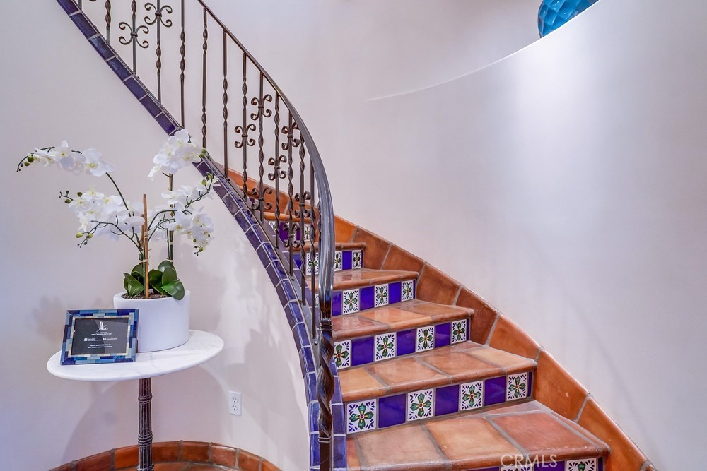 3517 S Pacific Avenue