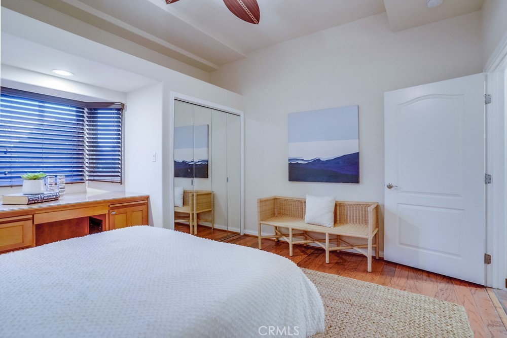 3517 S Pacific Avenue