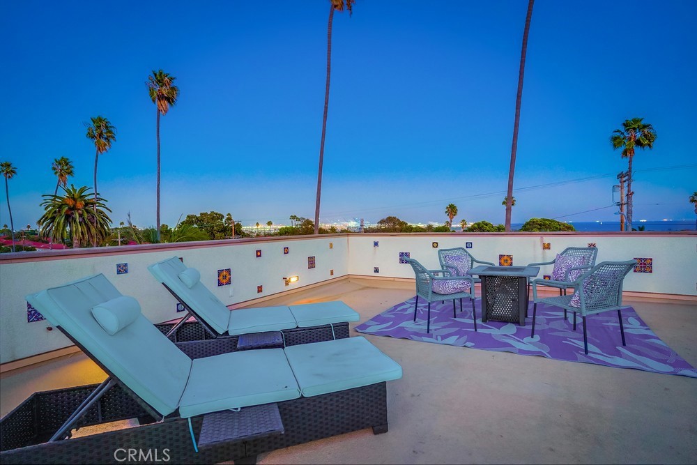 3517 S Pacific Avenue