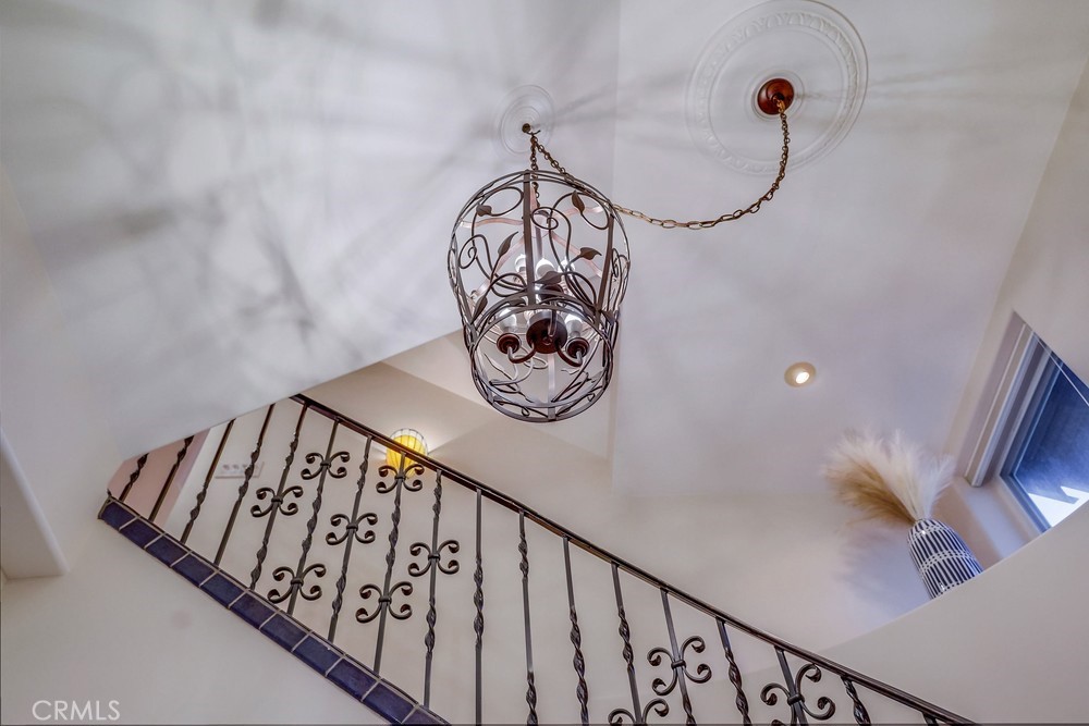 3517 S Pacific Avenue