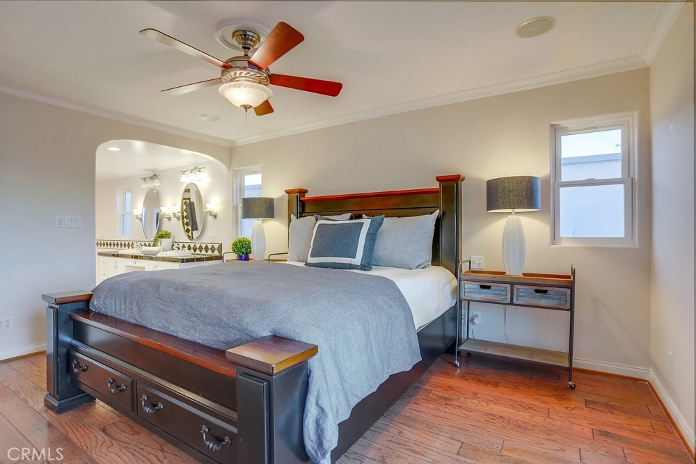 3517 S Pacific Avenue