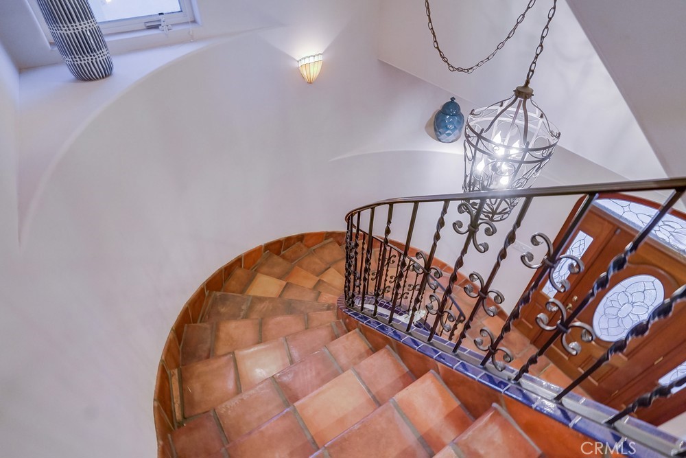 3517 S Pacific Avenue