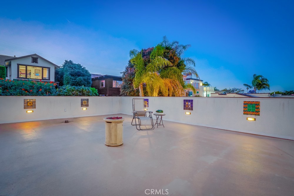 3517 S Pacific Avenue