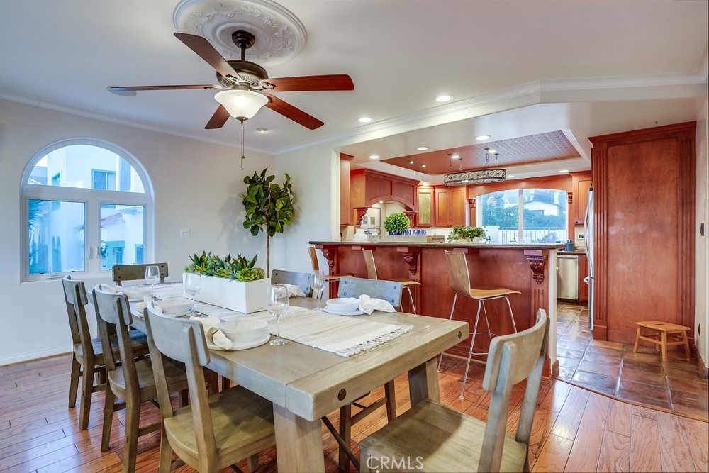 3517 S Pacific Avenue