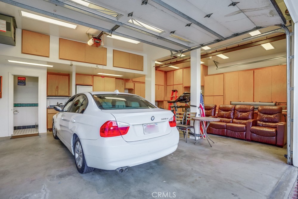 3517 S Pacific Avenue