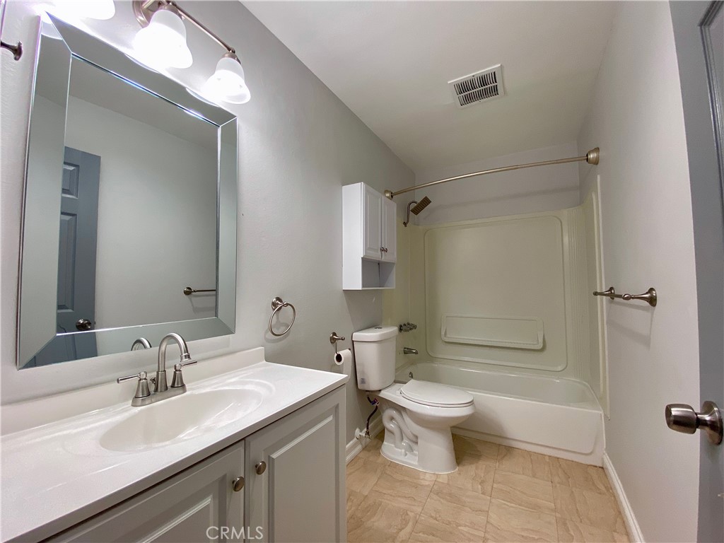 725 Coronado Avenue 112