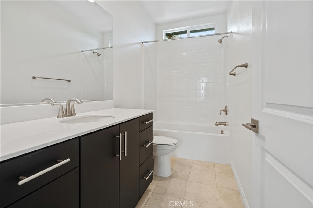 27662 Faircliff Drive