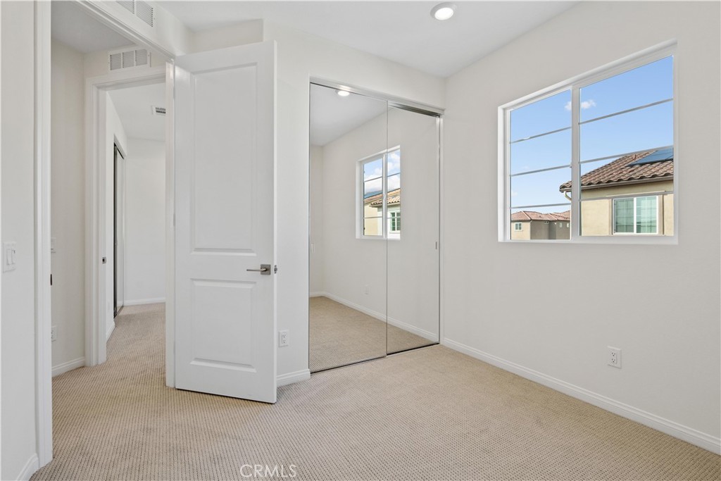 27662 Faircliff Drive