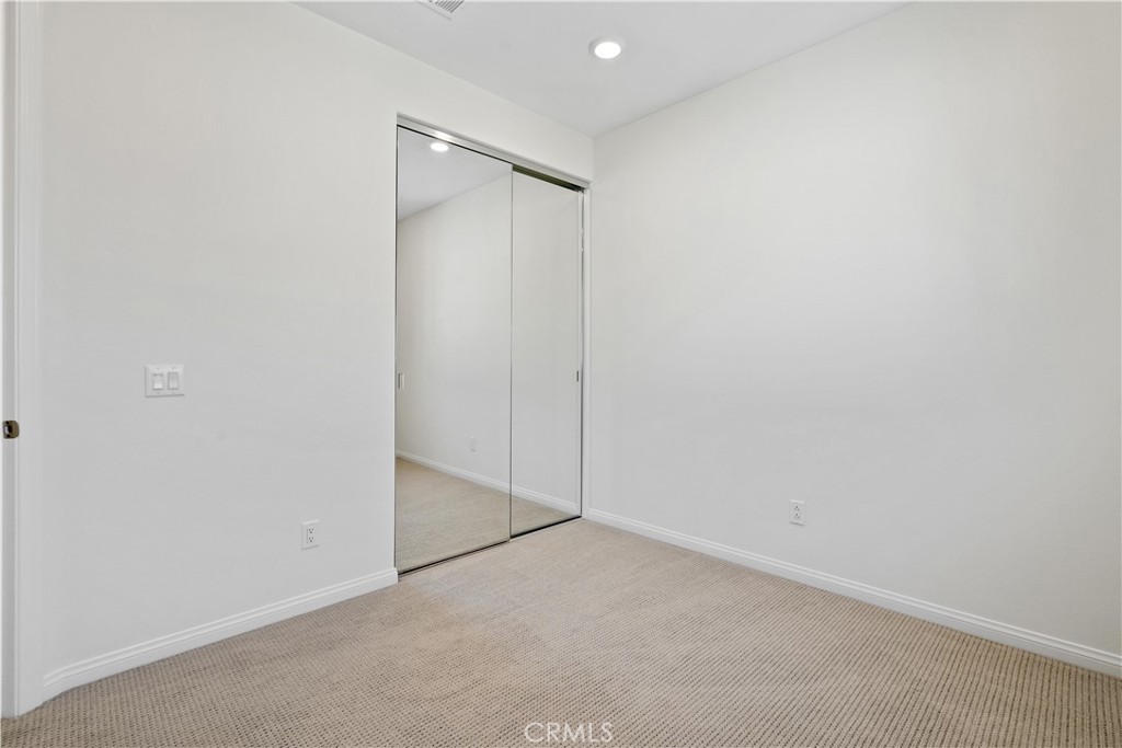 27662 Faircliff Drive