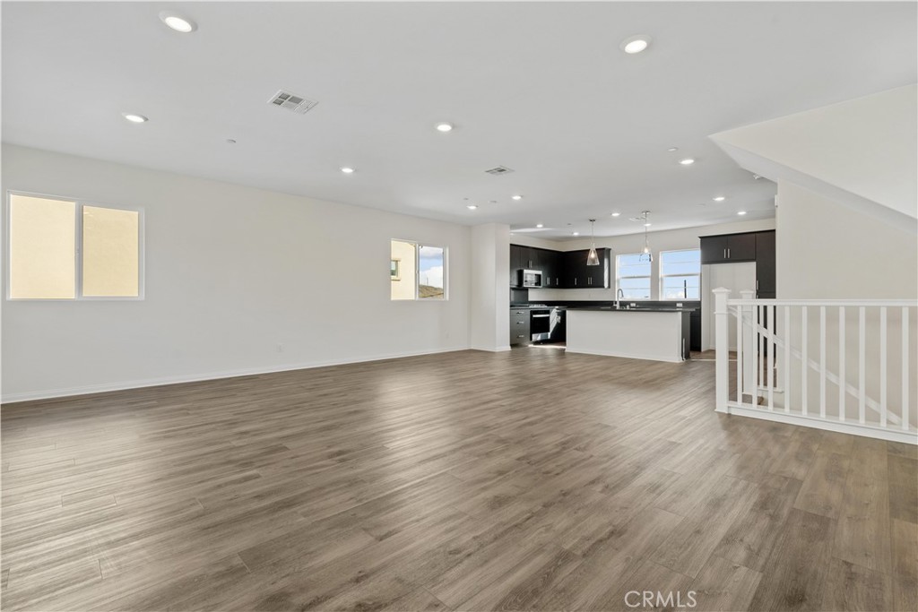 27662 Faircliff Drive