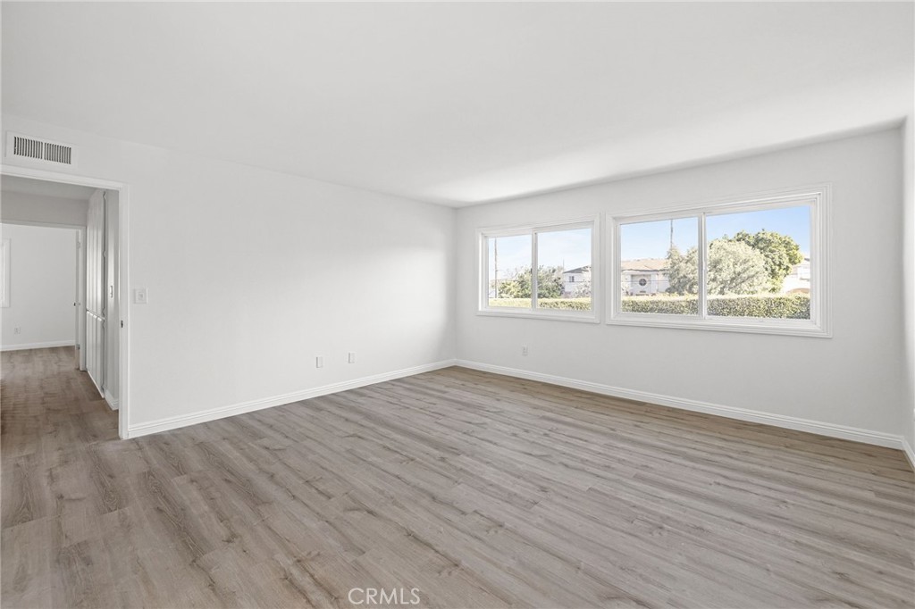 25602 Amber Leaf Road