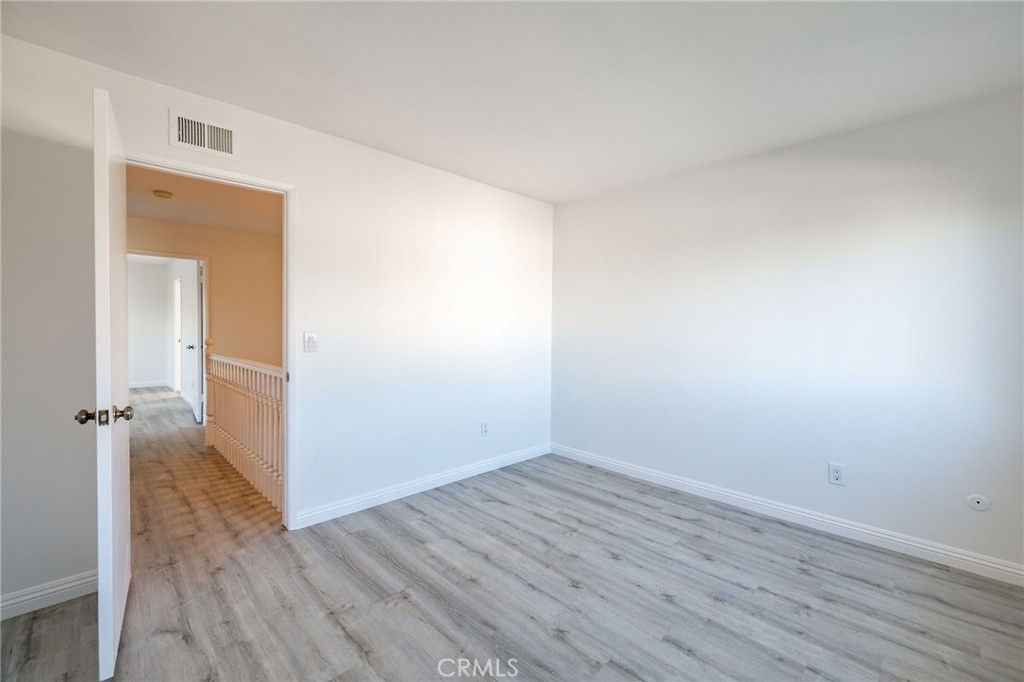 25602 Amber Leaf Road