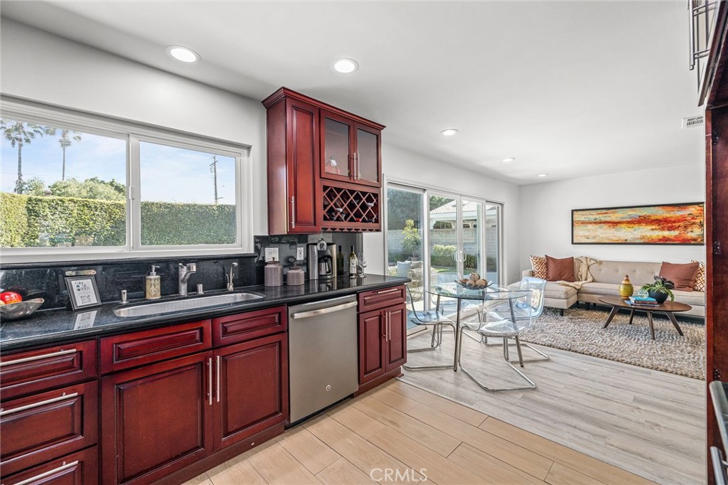 25602 Amber Leaf Road