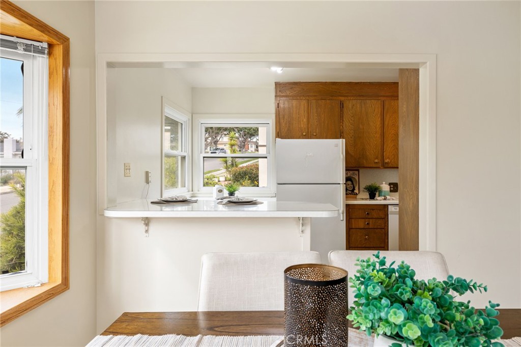 1318 S Helberta Avenue