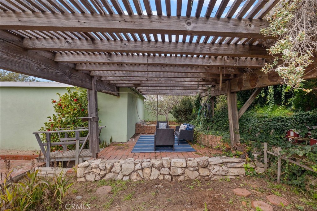 1318 S Helberta Avenue