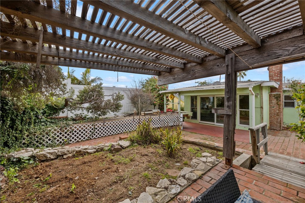 1318 S Helberta Avenue