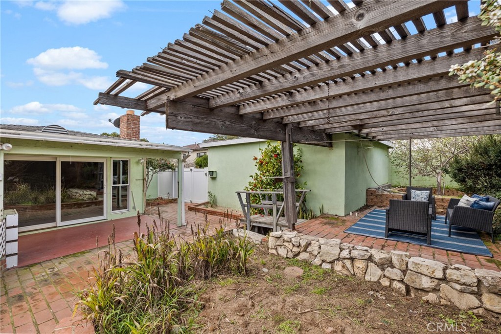 1318 S Helberta Avenue