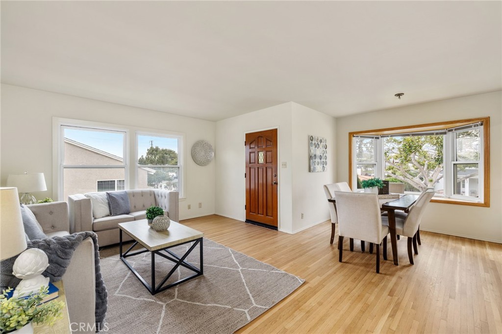 1318 S Helberta Avenue