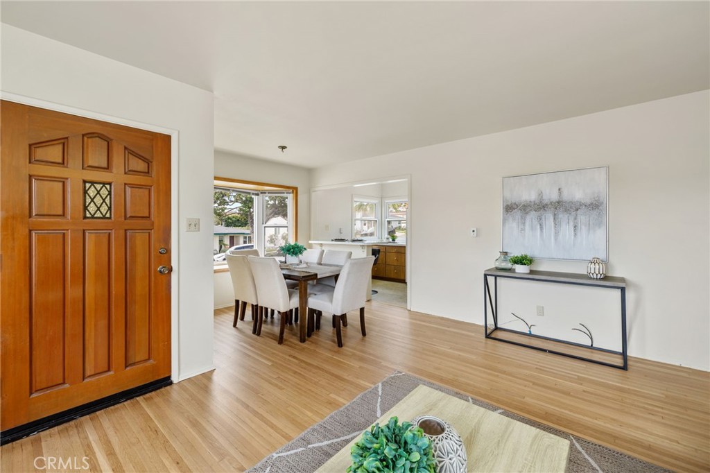 1318 S Helberta Avenue