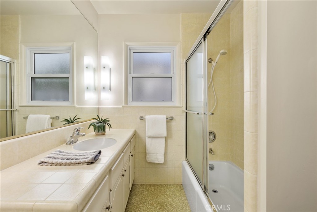 1318 S Helberta Avenue