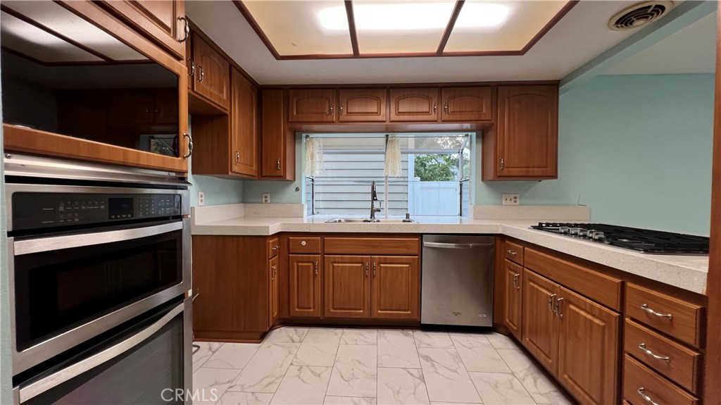 1014 Park Circle Drive