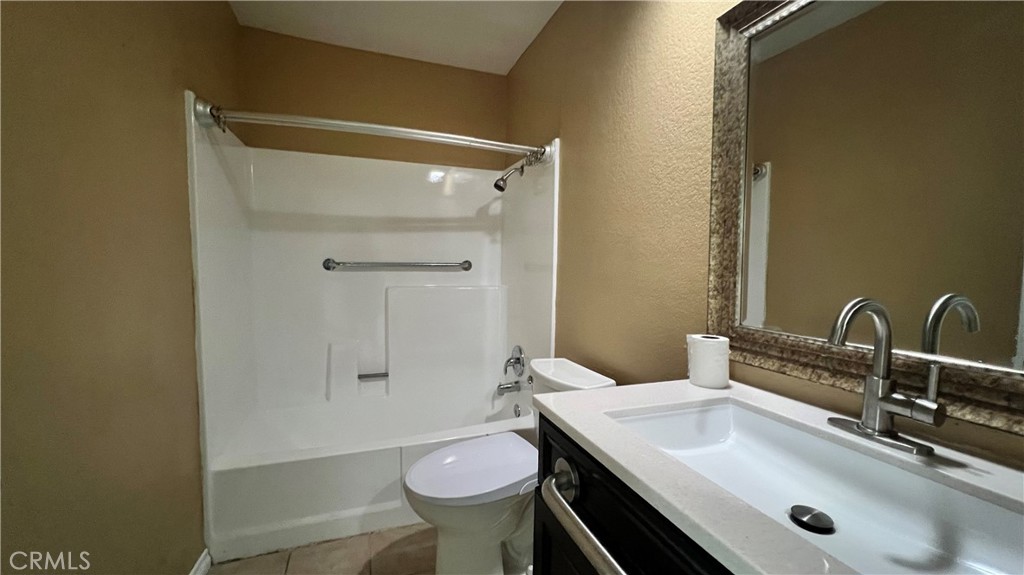 1014 Park Circle Drive