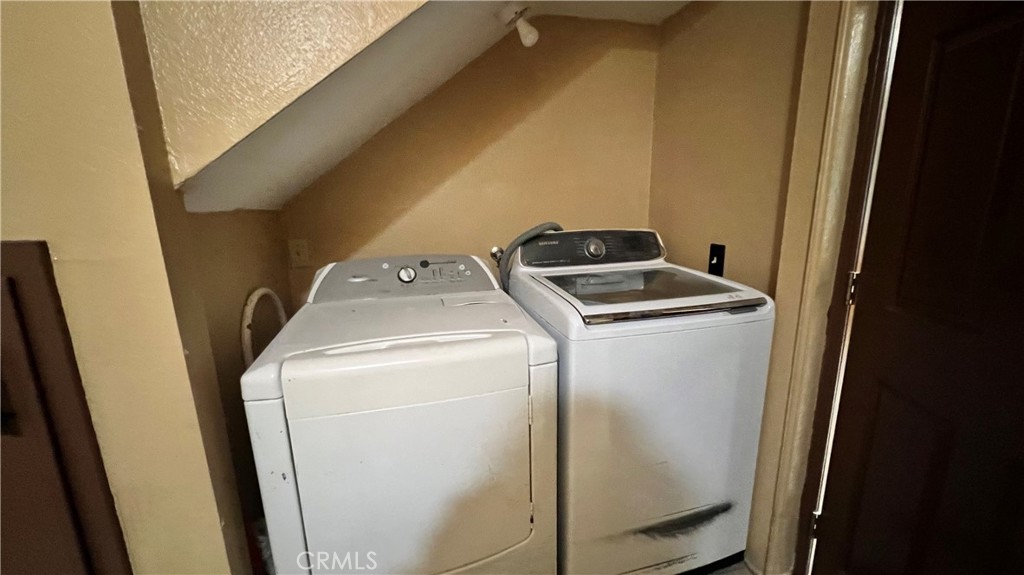 1014 Park Circle Drive