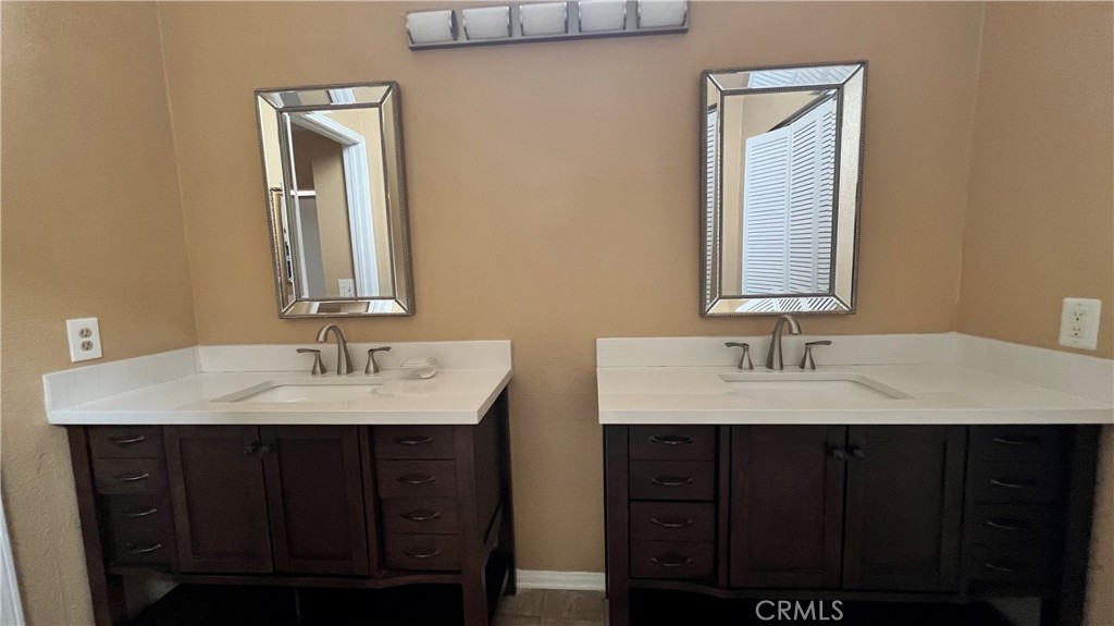 1014 Park Circle Drive