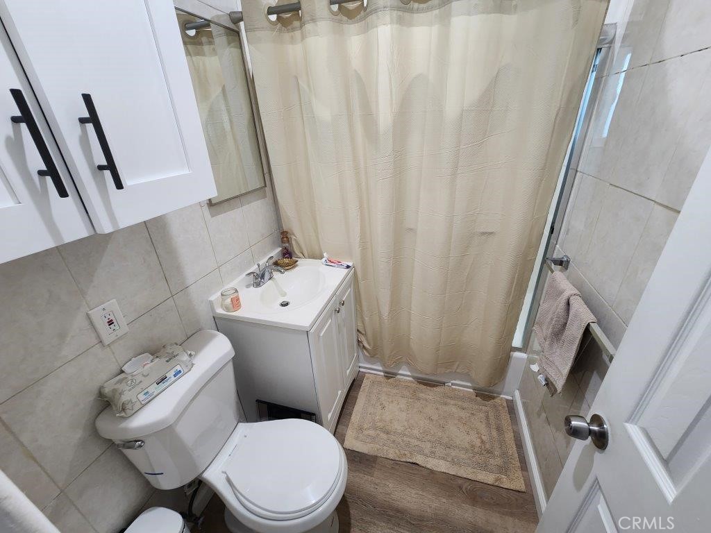 14929 Freeman Avenue