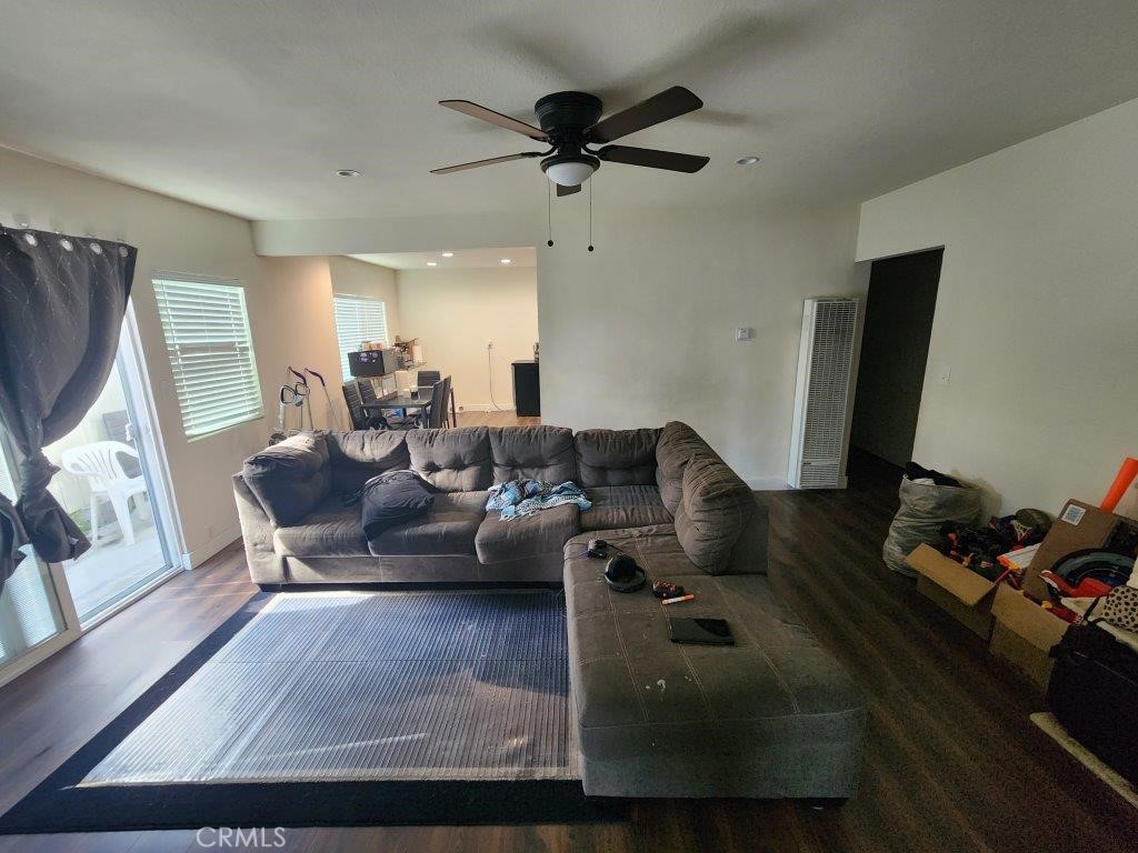 14929 Freeman Avenue