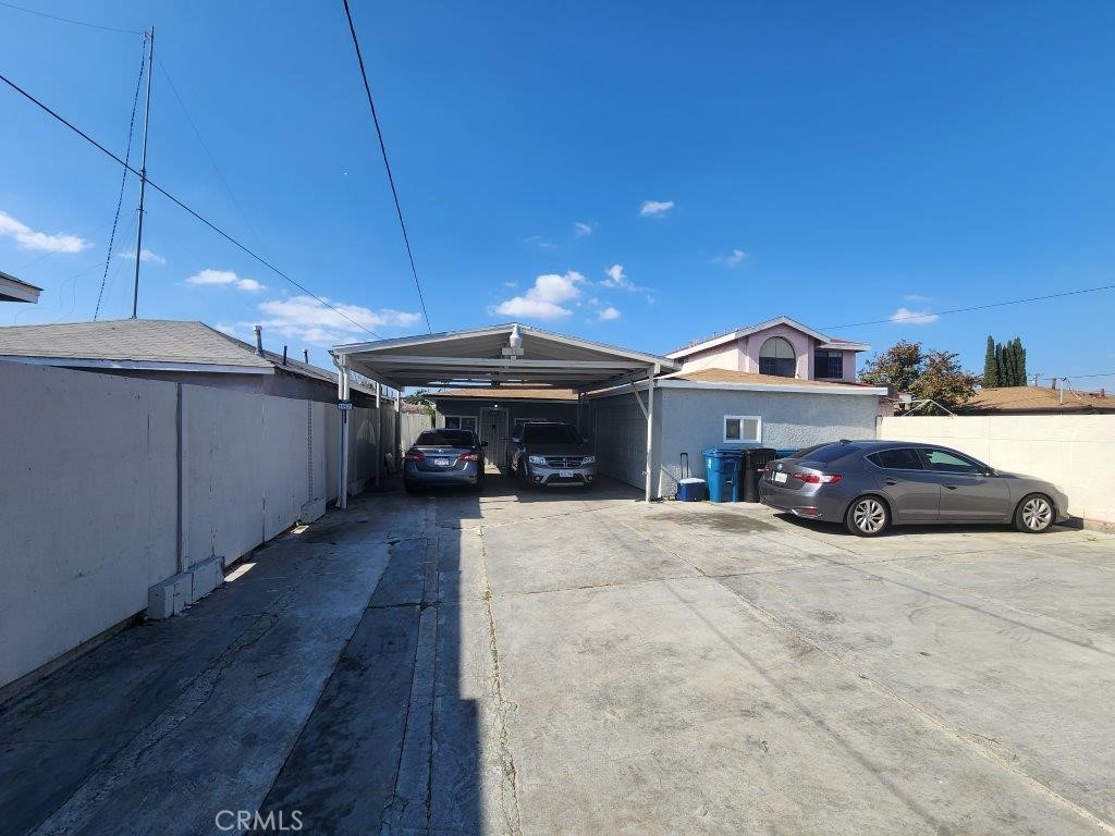 14929 Freeman Avenue