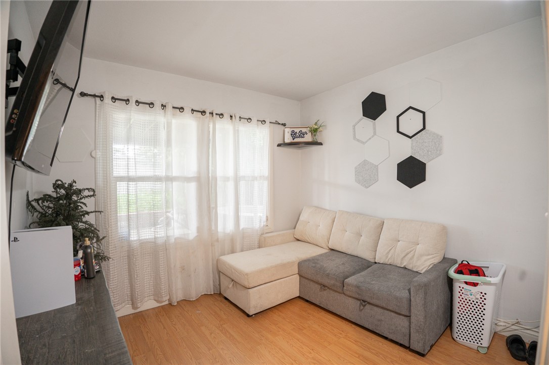 1205 S Hillford Avenue