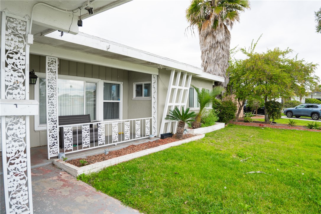 1205 S Hillford Avenue