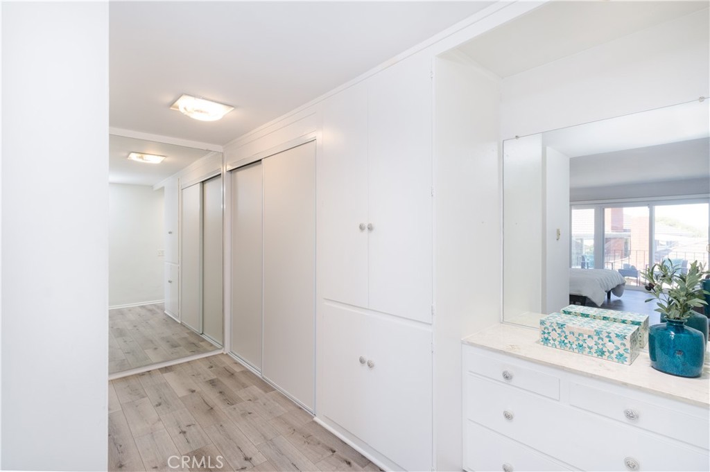 22711 Nadine Circle B