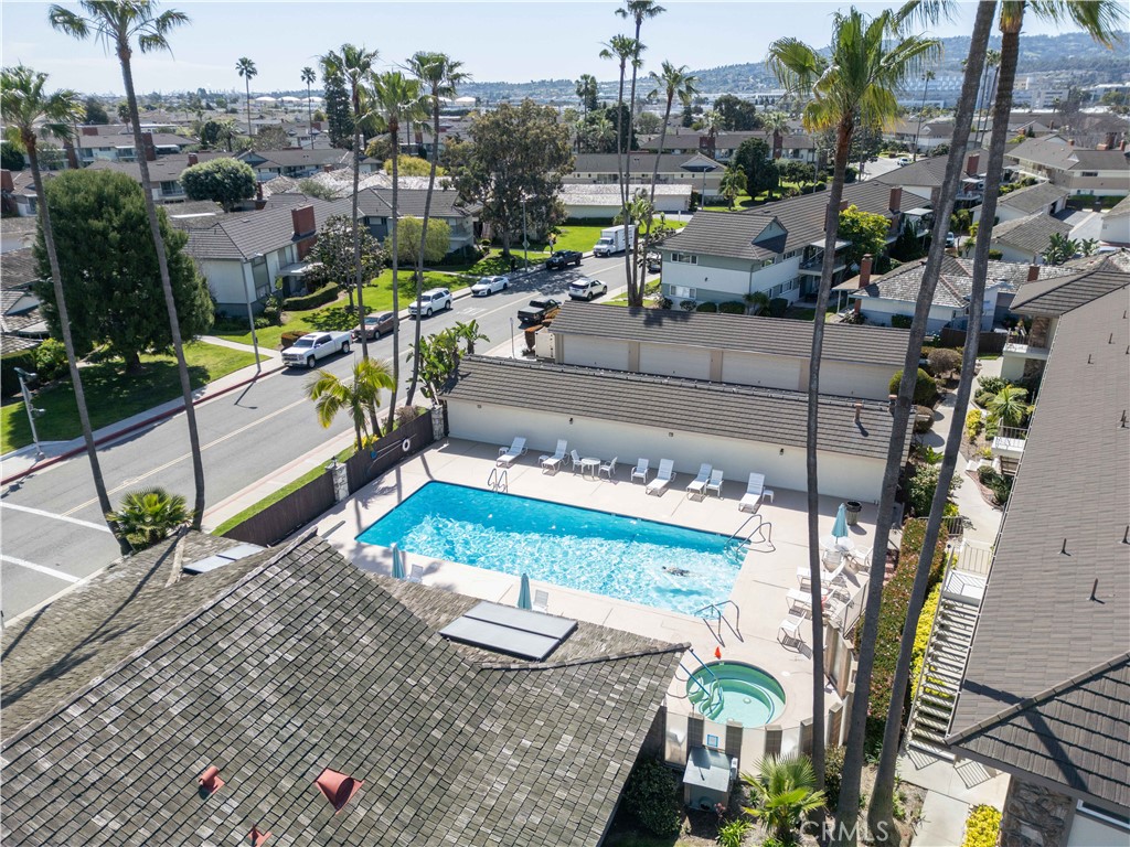 22711 Nadine Circle B