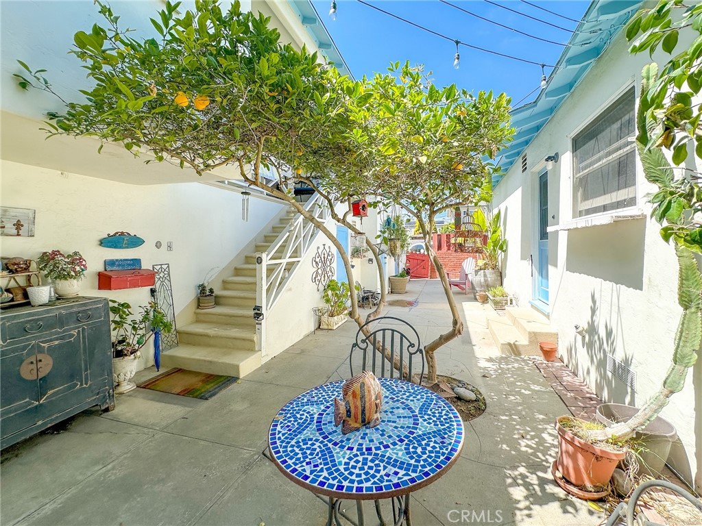 917 S Catalina Avenue