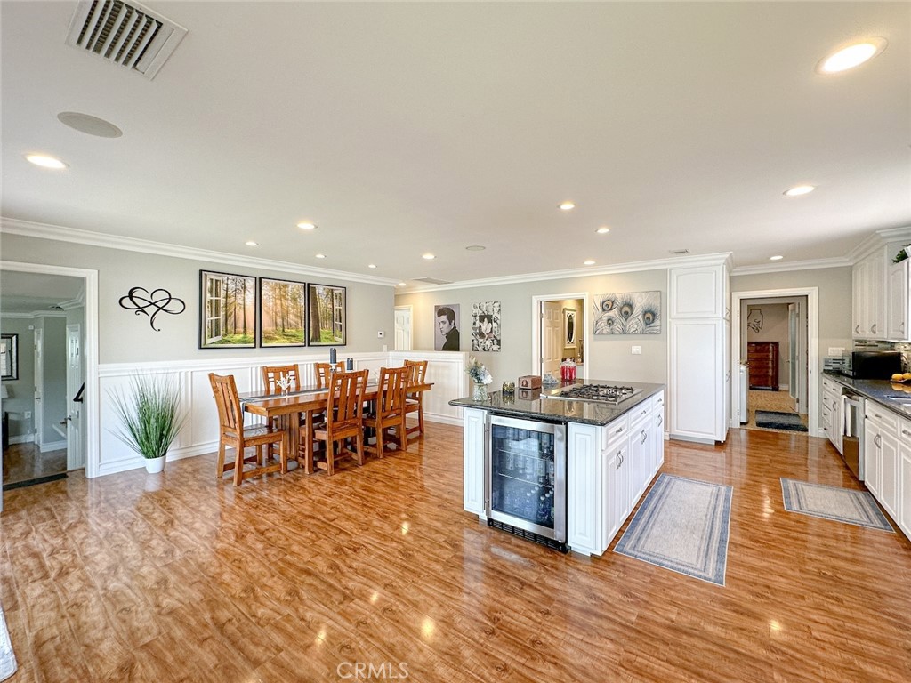 22631 Kathryn Avenue