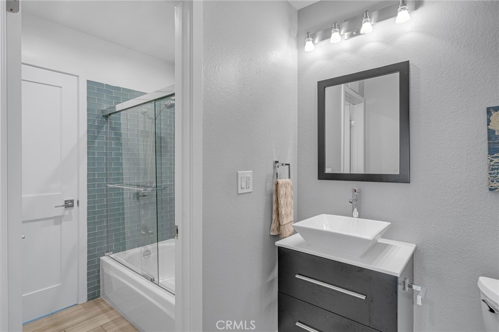 17709 Parkvalle Place