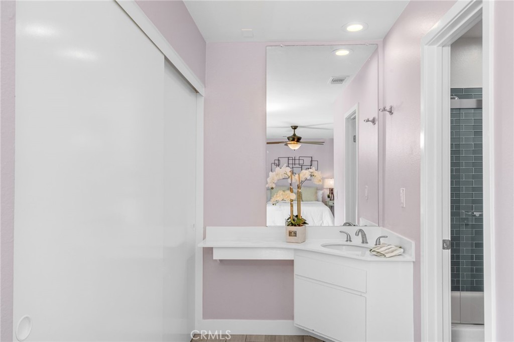 17709 Parkvalle Place