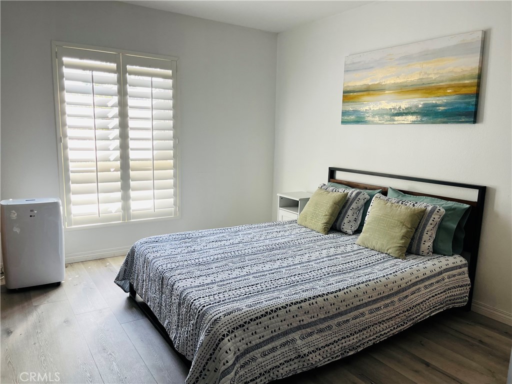 6050 Canterbury Drive F206