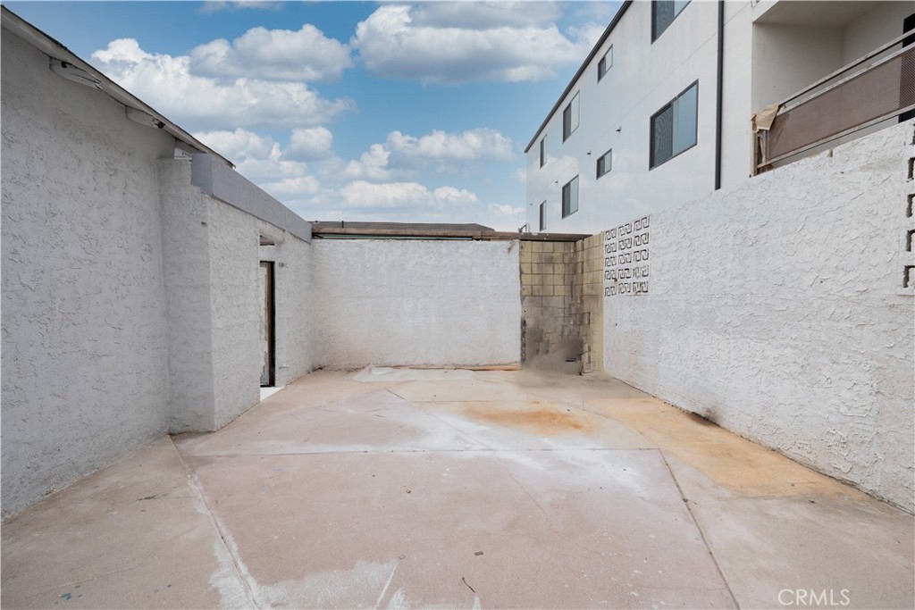 25431 Belle Porte Avenue