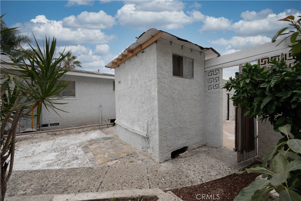 25431 Belle Porte Avenue