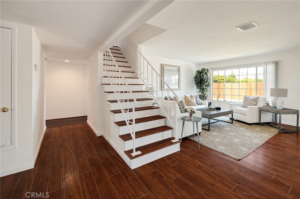 18424 Coltman Avenue