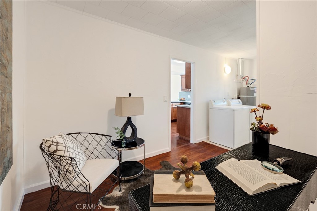 18424 Coltman Avenue