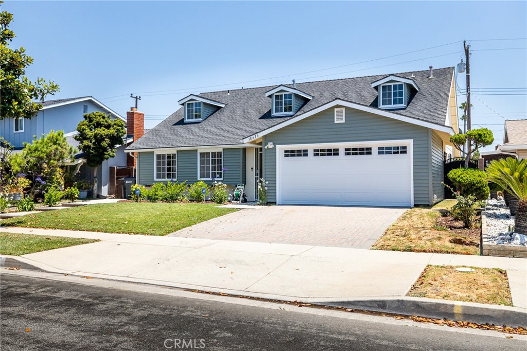 18424 Coltman Avenue